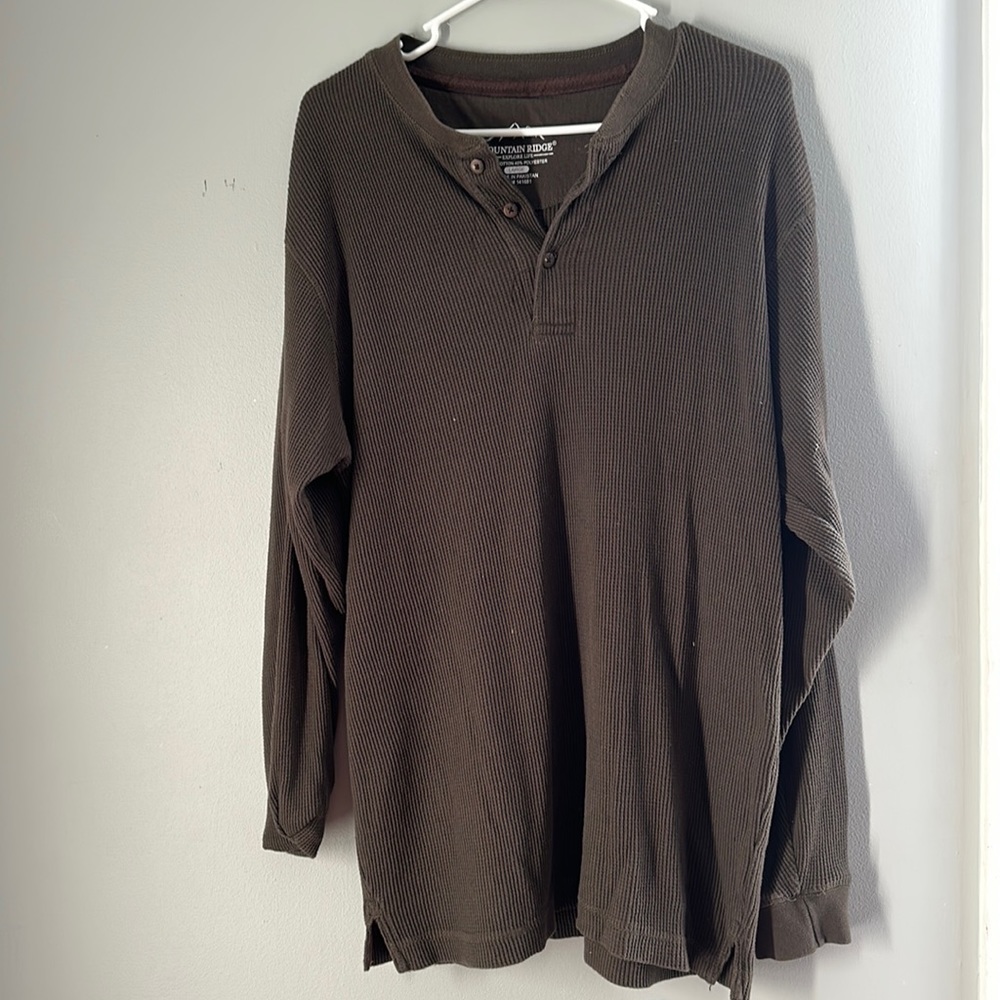 Dark green-brown men’s corduroy large long sleep top/shirt